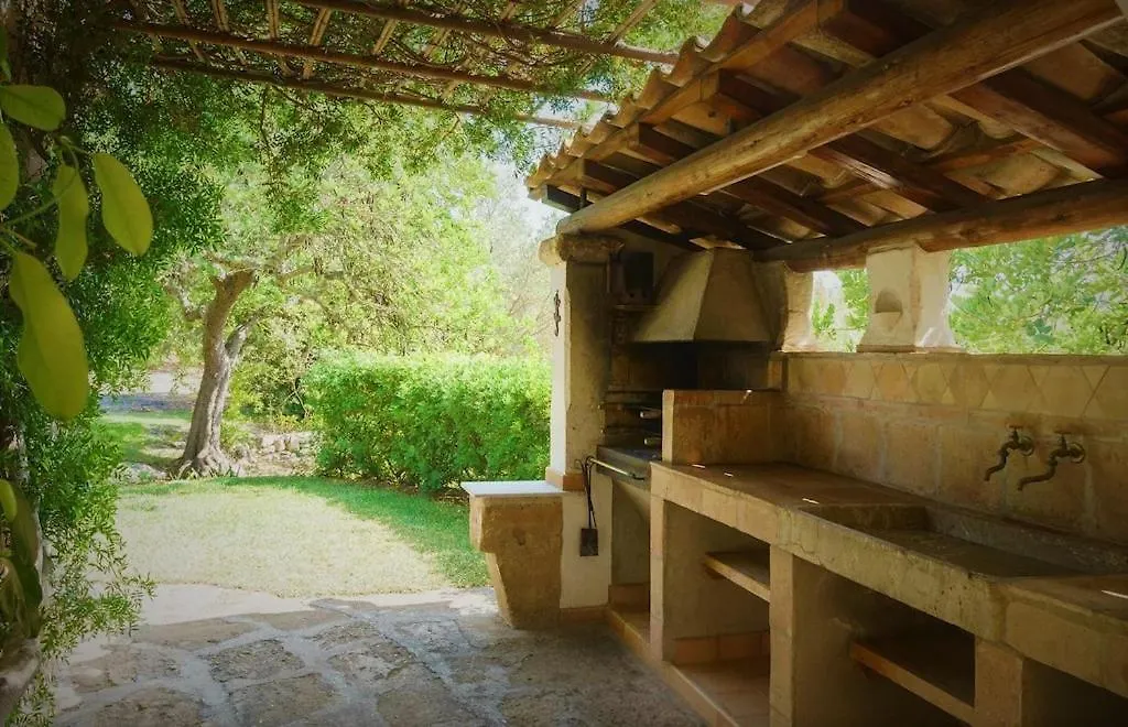 Villa Nord - Typical Majorcan Villa, Private Pool, Bbq, Mediterranean Garden, Petfriendly Pollenca