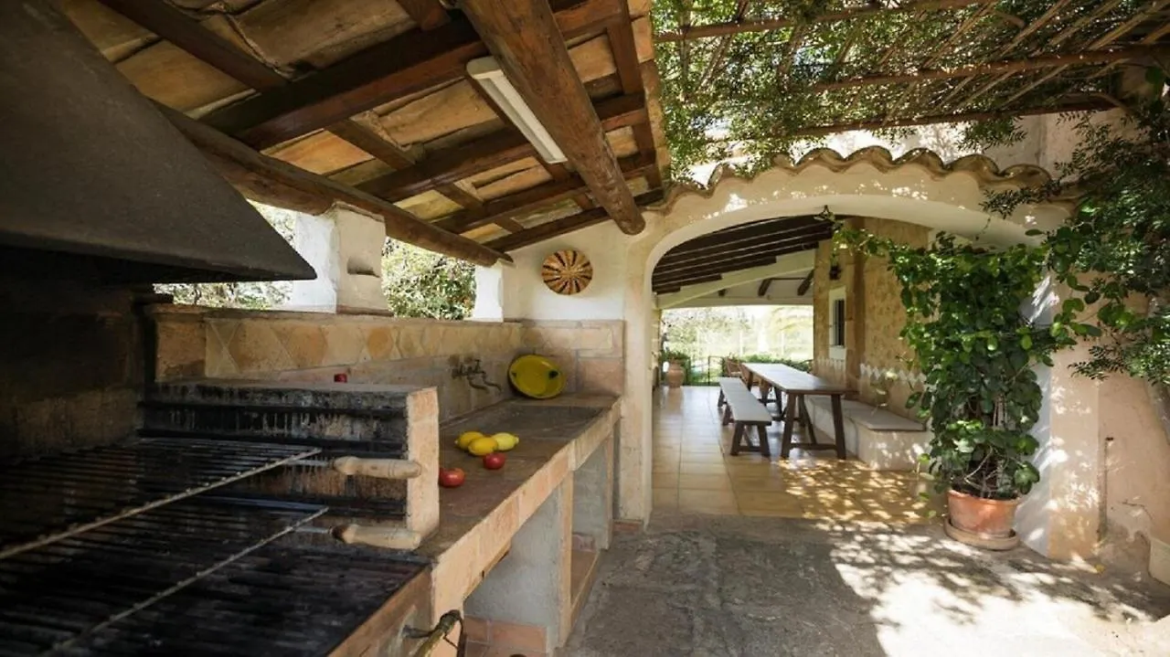 Villa Nord - Typical Majorcan Villa, Private Pool, Bbq, Mediterranean Garden, Petfriendly Pollenca Spain