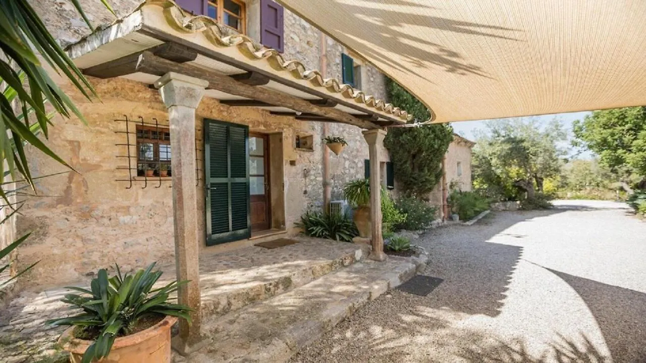 Villa Nord - Typical Majorcan Villa, Private Pool, Bbq, Mediterranean Garden, Petfriendly Pollenca